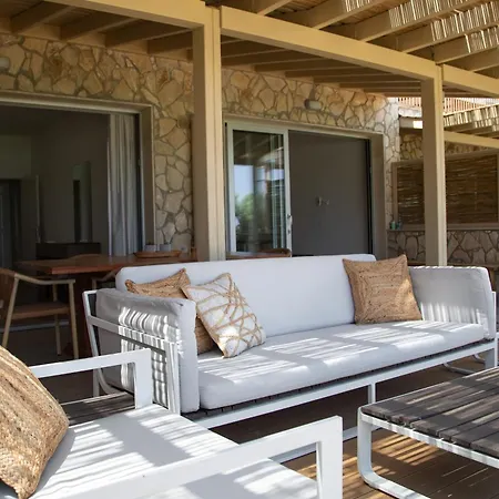 Elya Luxury 4*