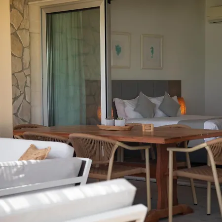 Elya Luxury Hotel de apartamente 3*