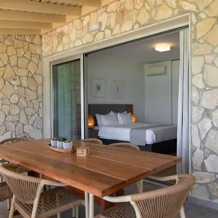 Elya Luxury Hotel de apartamente