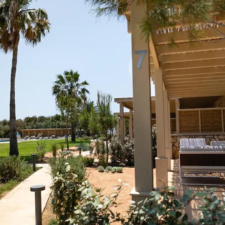 Elya Luxury Hotel de apartamente