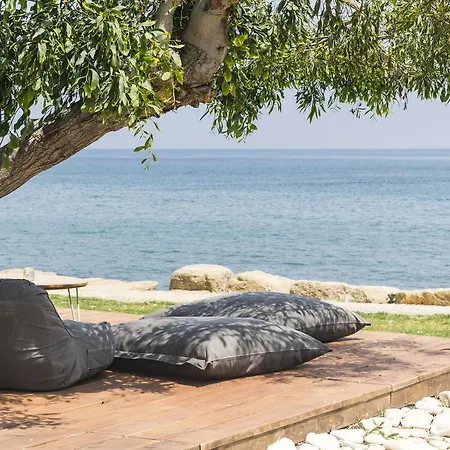 Elya Luxury Aparthotel