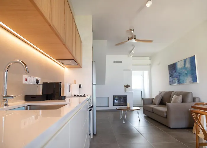 Elya Luxury Апарт-отель 4*