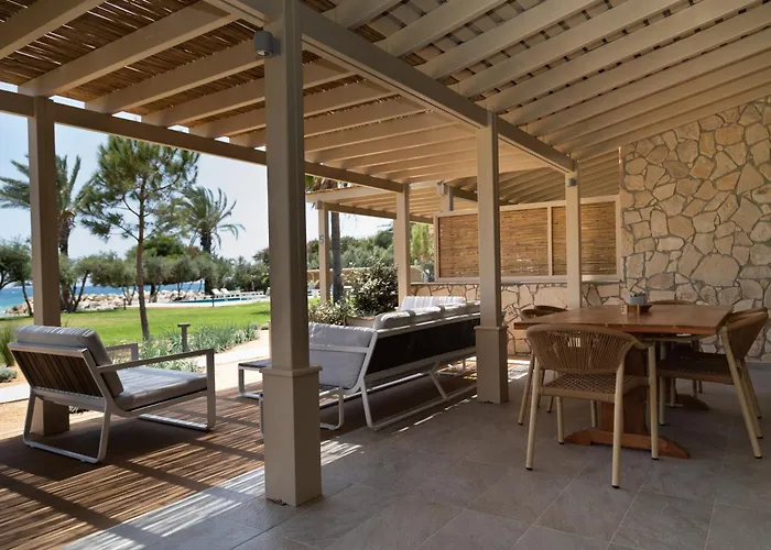 Elya Luxury Апарт-отель