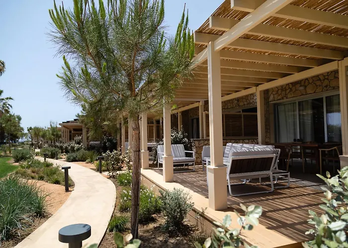 Elya Luxury Aparthotel