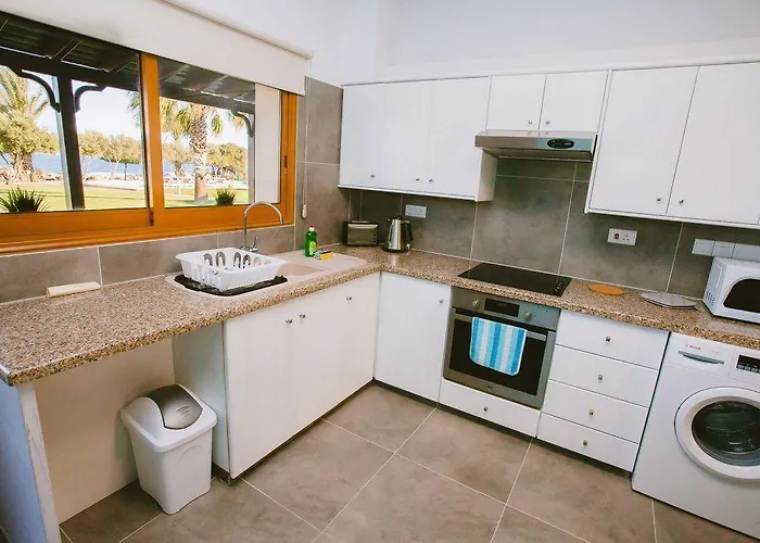 Elya Luxury Agios Theodoros