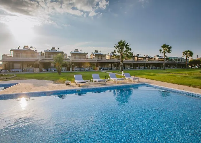 Апарт-отель Elya Luxury Agios Theodoros