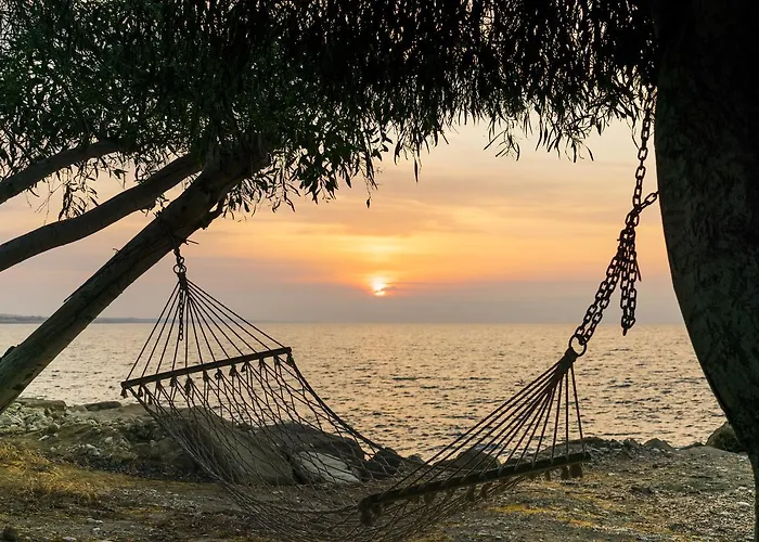 Elya Luxury Апарт-отель 4*